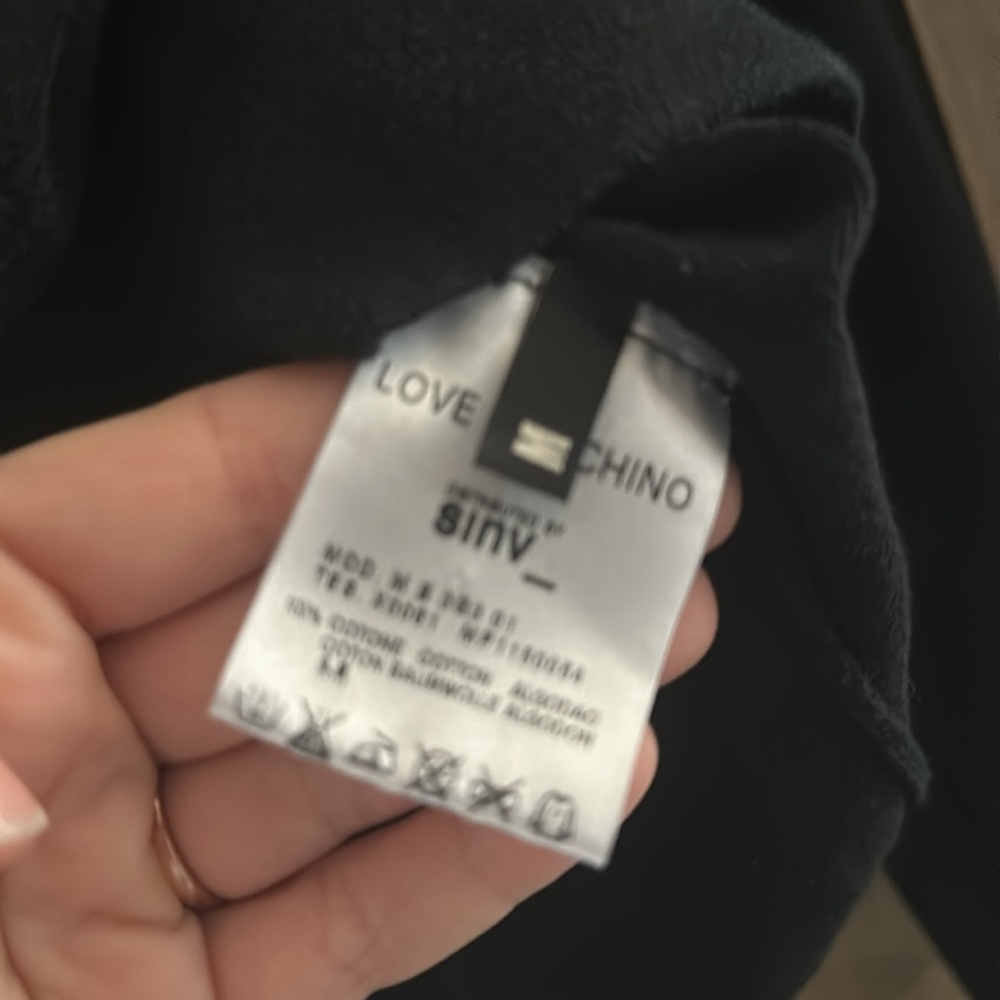 Moschino Love Sweater - Picture 12 of 13